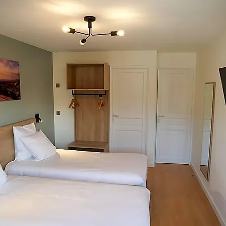 991 Hotell 3*