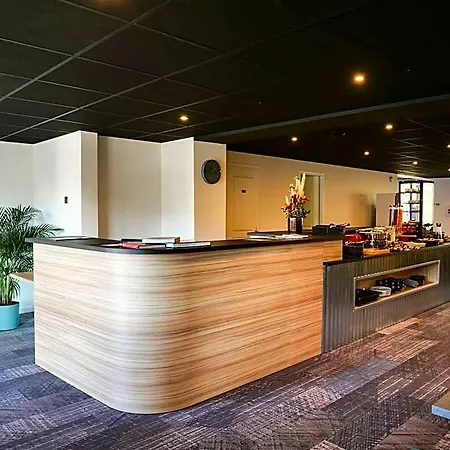 991 Hotell 3*